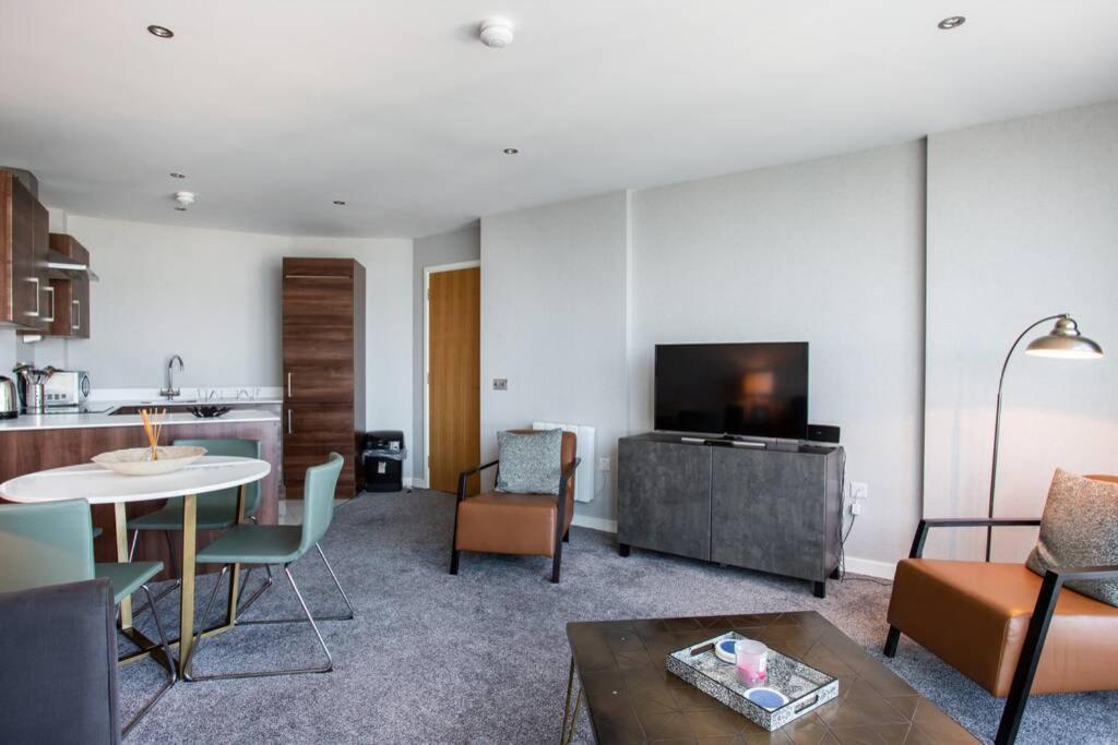 Titanic & City Views, Ultra Luxury City Parking Belfast Eksteriør bilde