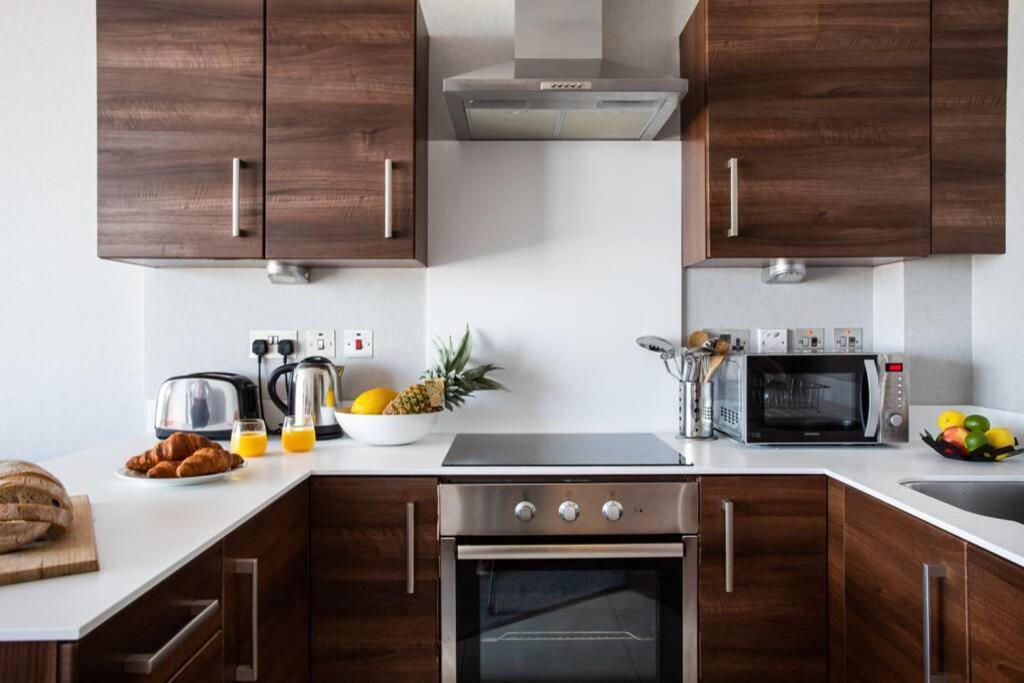 Titanic & City Views, Ultra Luxury City Parking Belfast Eksteriør bilde